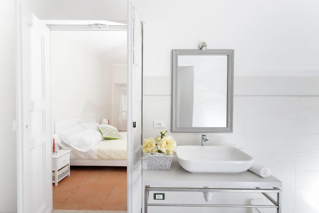 Rose Suite Apartments Roppolo Екстериор снимка