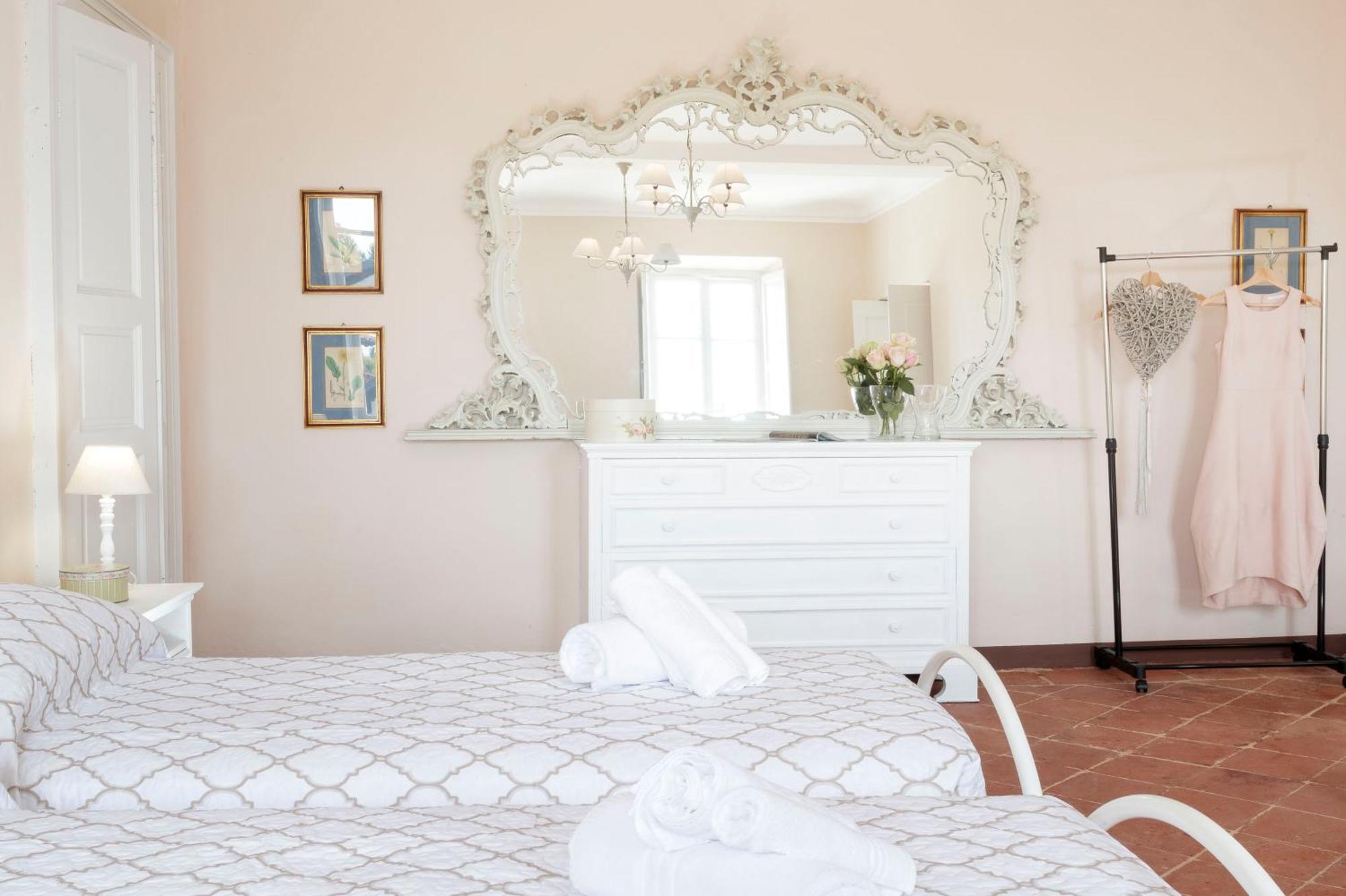 Rose Suite Apartments Roppolo Екстериор снимка