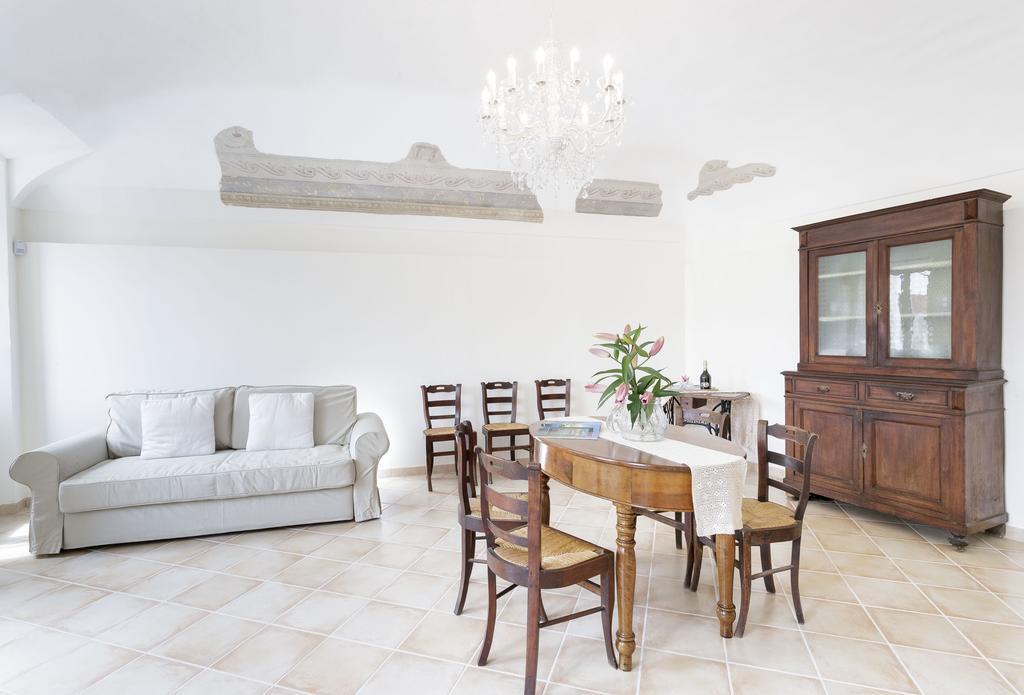 Rose Suite Apartments Roppolo Екстериор снимка