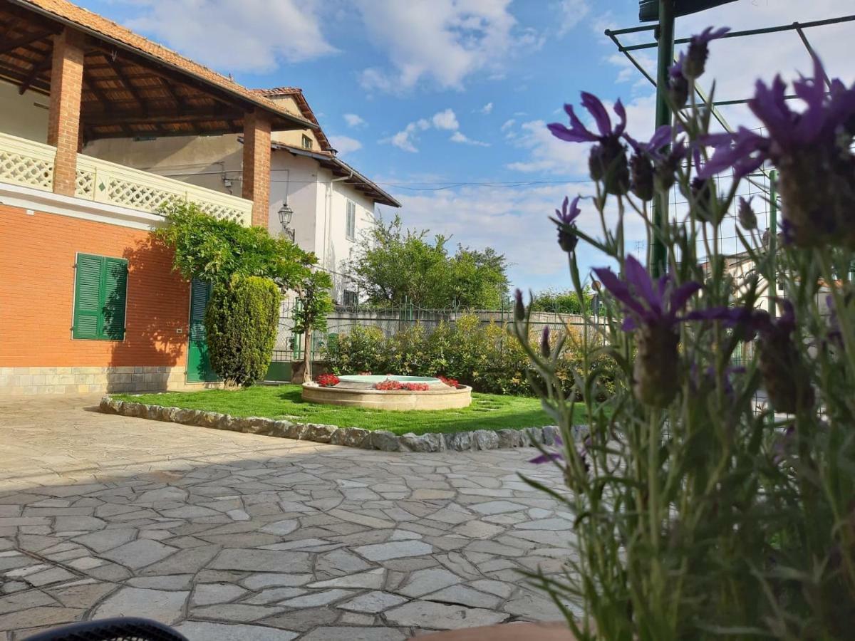 Rose Suite Apartments Roppolo Екстериор снимка